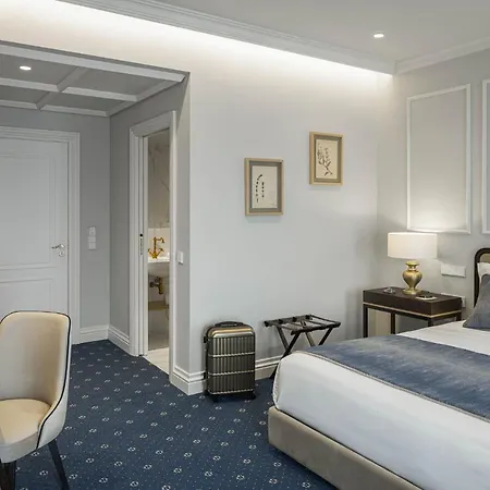 Отель Ms Collection - Palacete Valdemouro 5*