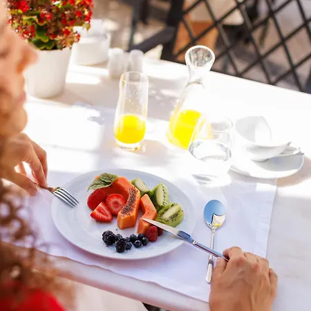 Hotel Ms Collection - Palacete Valdemouro 5*