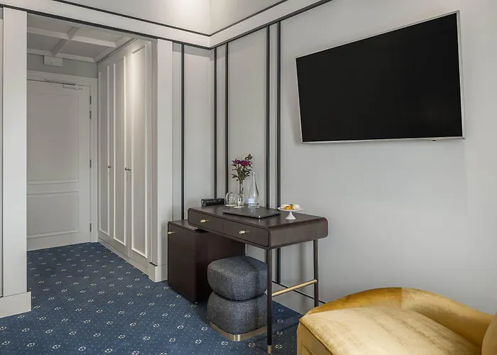 Ms Collection - Palacete Valdemouro 5*